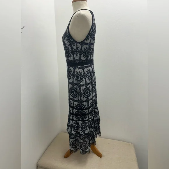 Banana Republic Black and White Floral Midi Dress - Picture 4 of 12